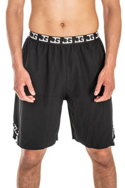 The Essential short- Black/White