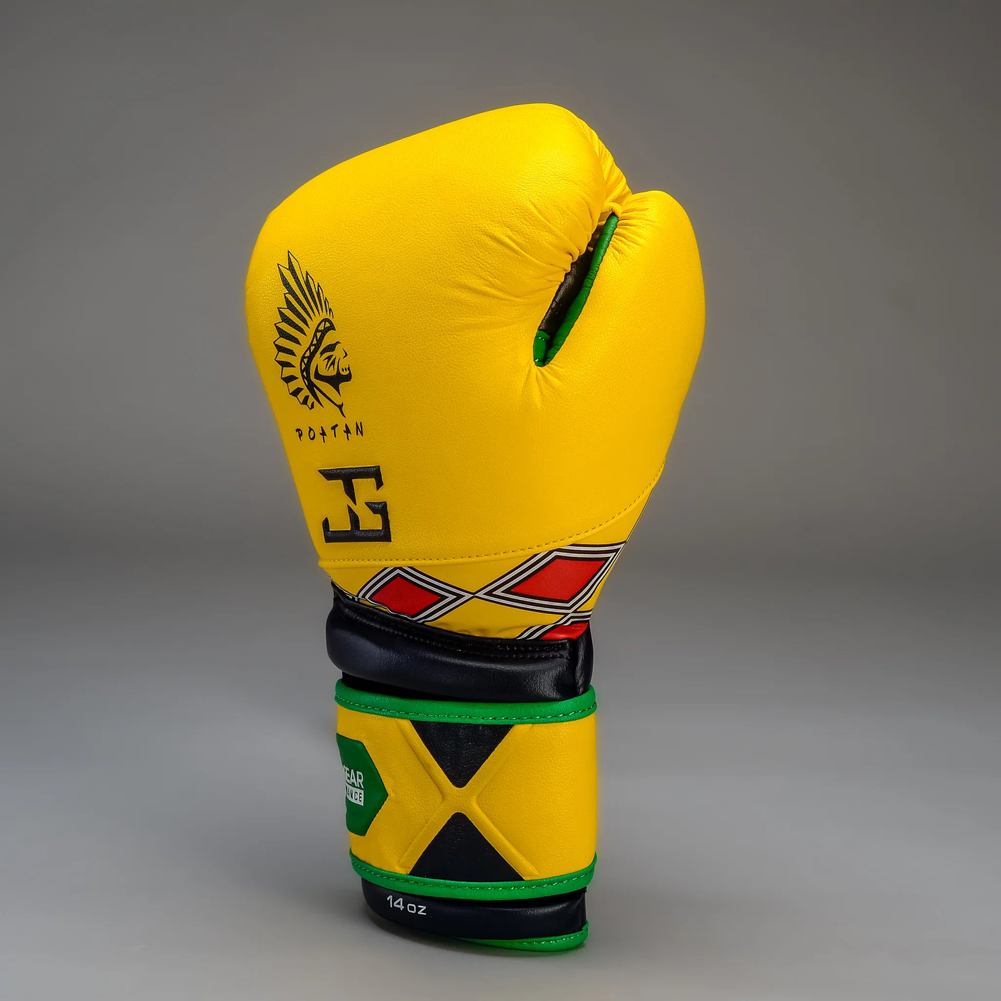 POATAN_GLOVES_YELLOW_dsc3930_2048x2048_90ff125d-795b-4bf0-addc-8c59565581c4.webp
