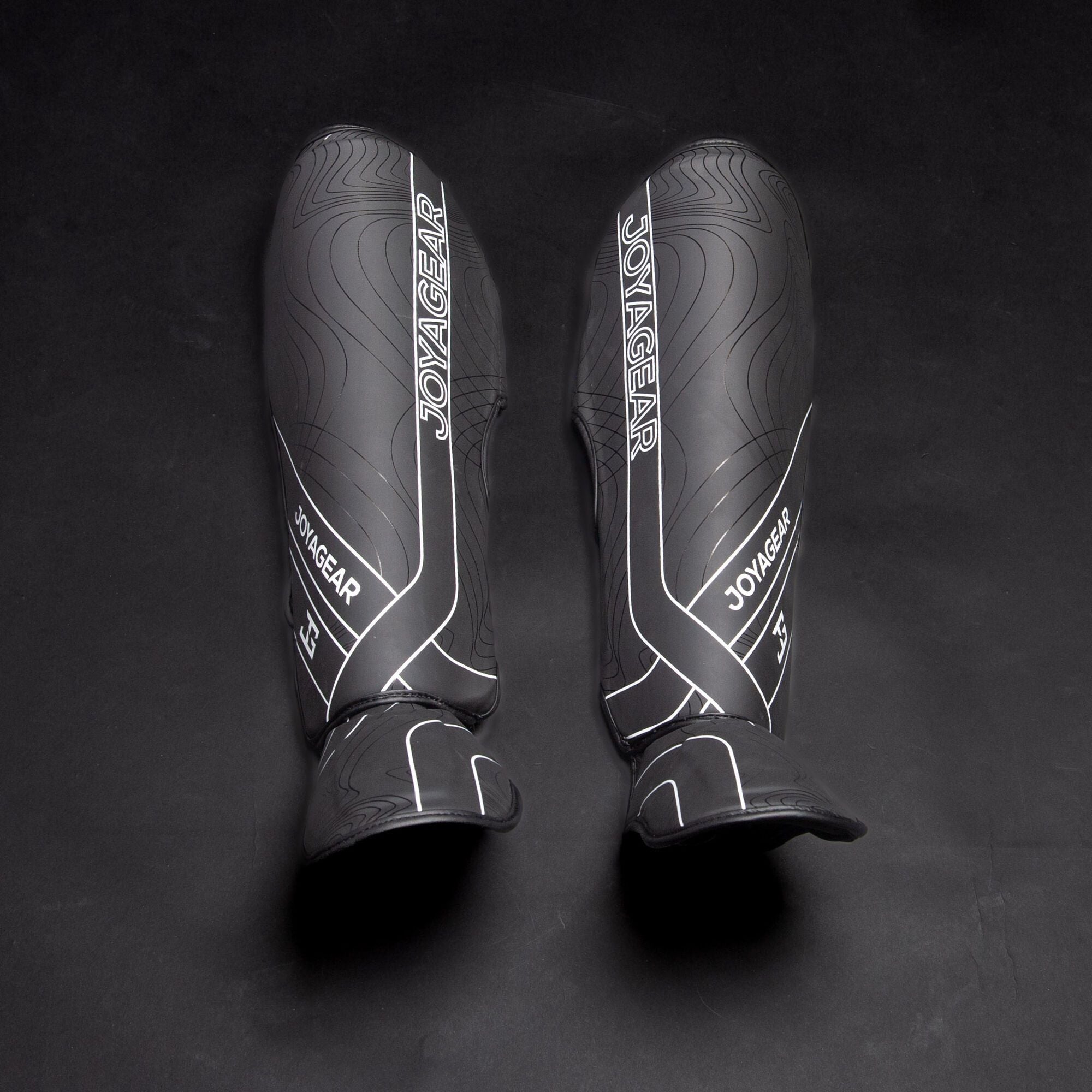 Joya ESSENTIAL Kickboxing shinguard- Black/White