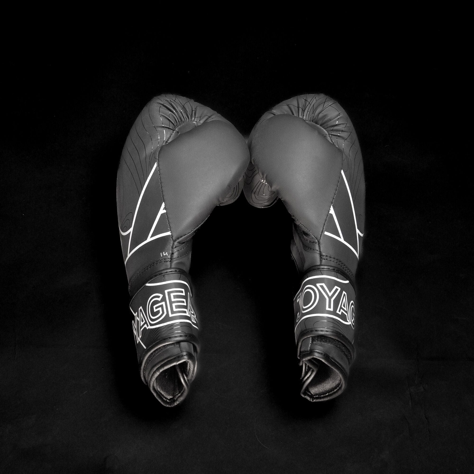 Joya ESSENTIAL Kickboxing Gloves - Black/White