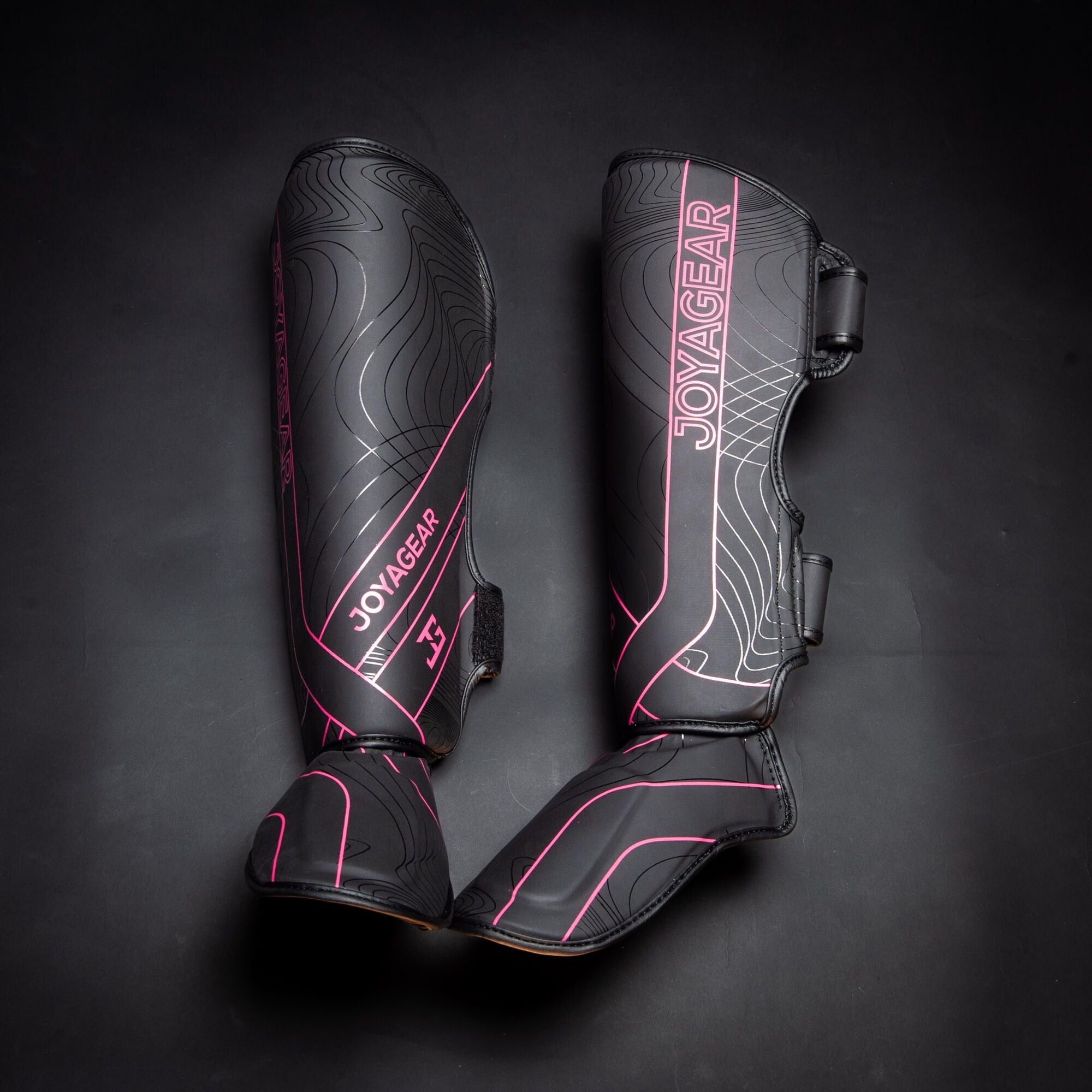 Joya ESSENTIAL Kickboxing shinguard- Black/Pink